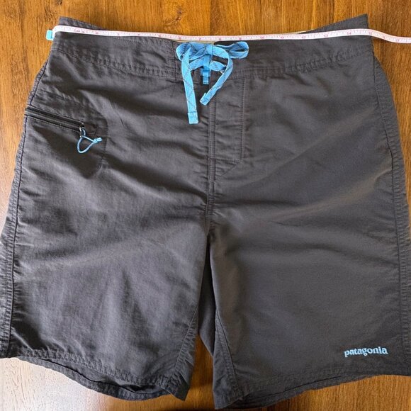 PATAGONIA Wavefarer Board Shorts Mens 31 Gray Swim Trunks Unlined Boardshorts - Picture 6 of 7